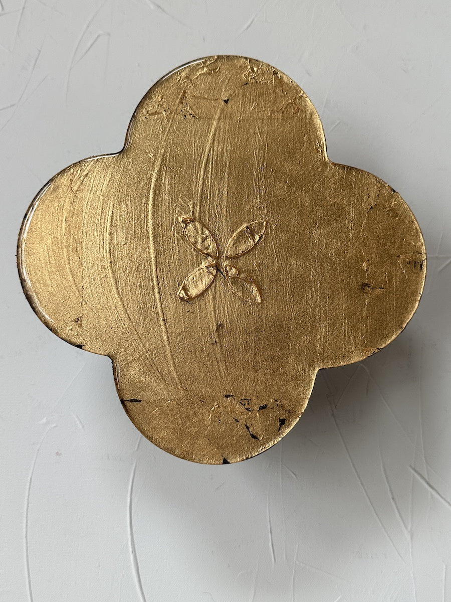 Mini Quatrefoil - Gold Frangipani