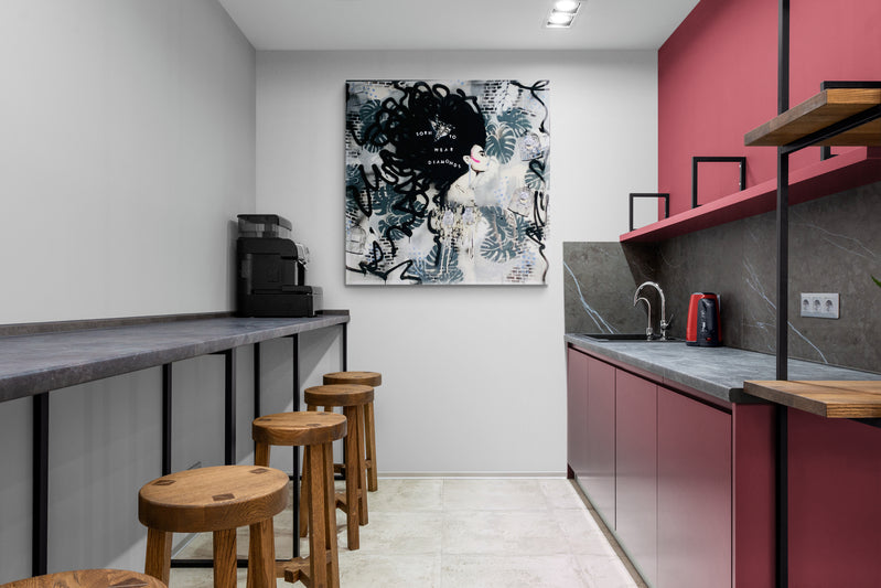 Born 2 Love Diamonds