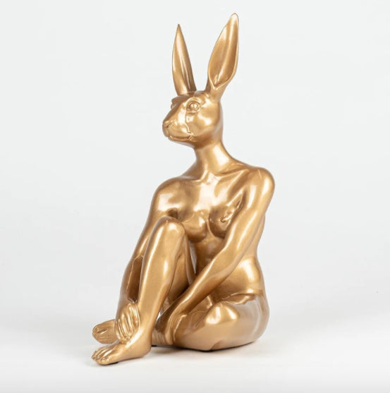 Cool mini rabbitwoman (gold)
