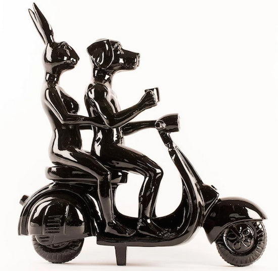 Vespa riders (black)