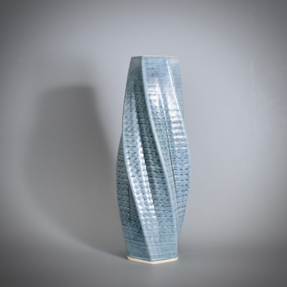 Twisted Woven Flow (K313)